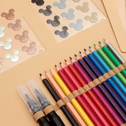 Disney Store Kit Artistique Mickey Et Ses Amis -Disney 466043423686 4